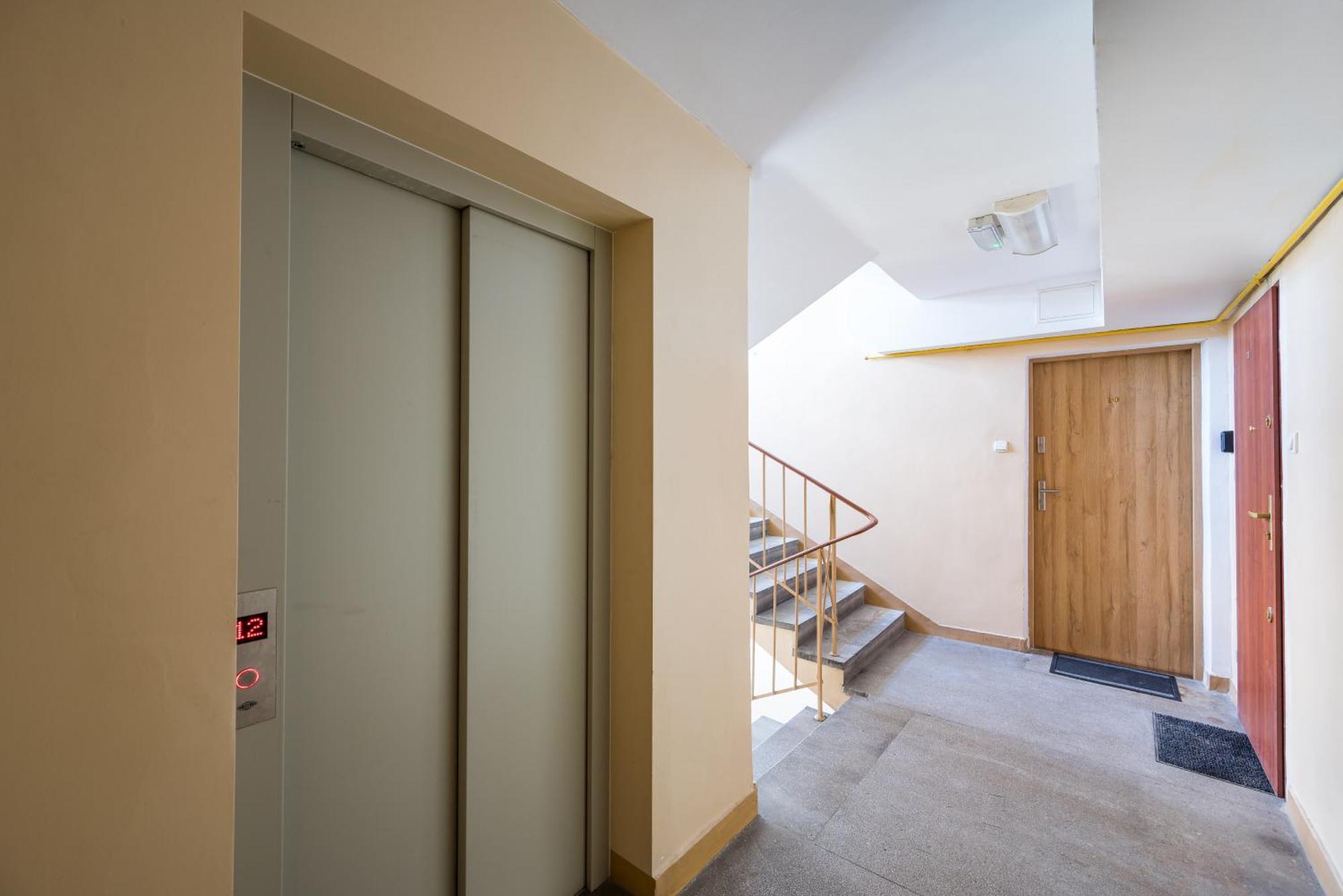 Apartament Metro Swietokrzyska View Warszawa